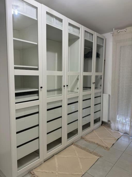 קורביל-אסונס Superbe Appartement - Near Paris מראה חיצוני תמונה