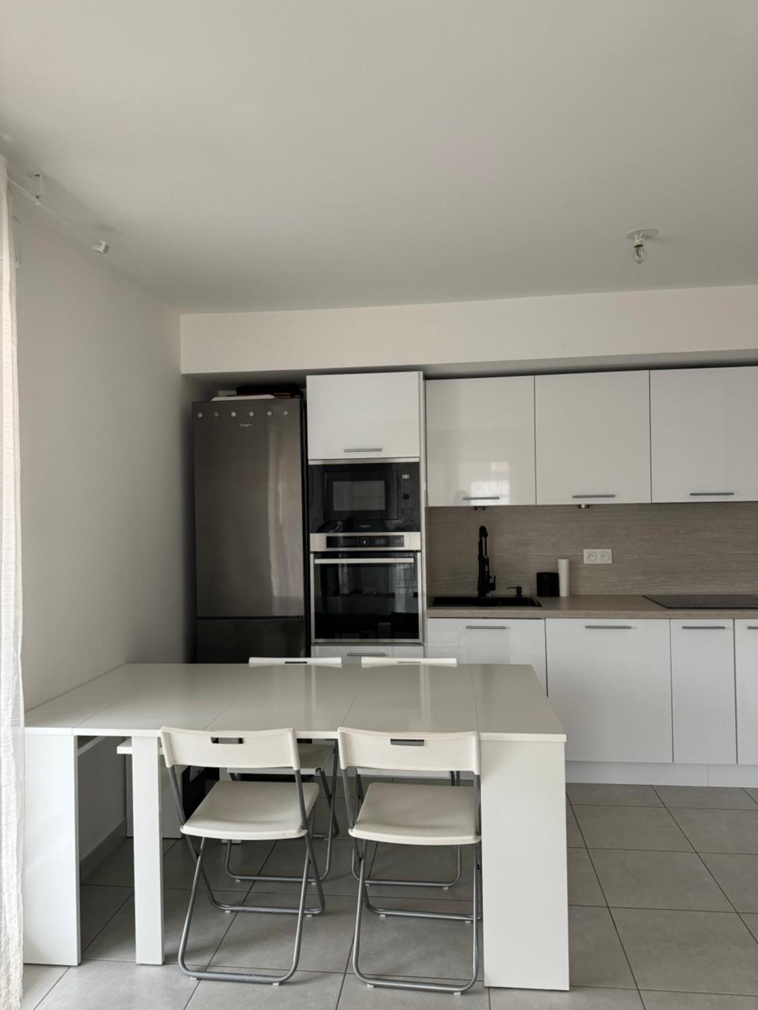 קורביל-אסונס Superbe Appartement - Near Paris מראה חיצוני תמונה