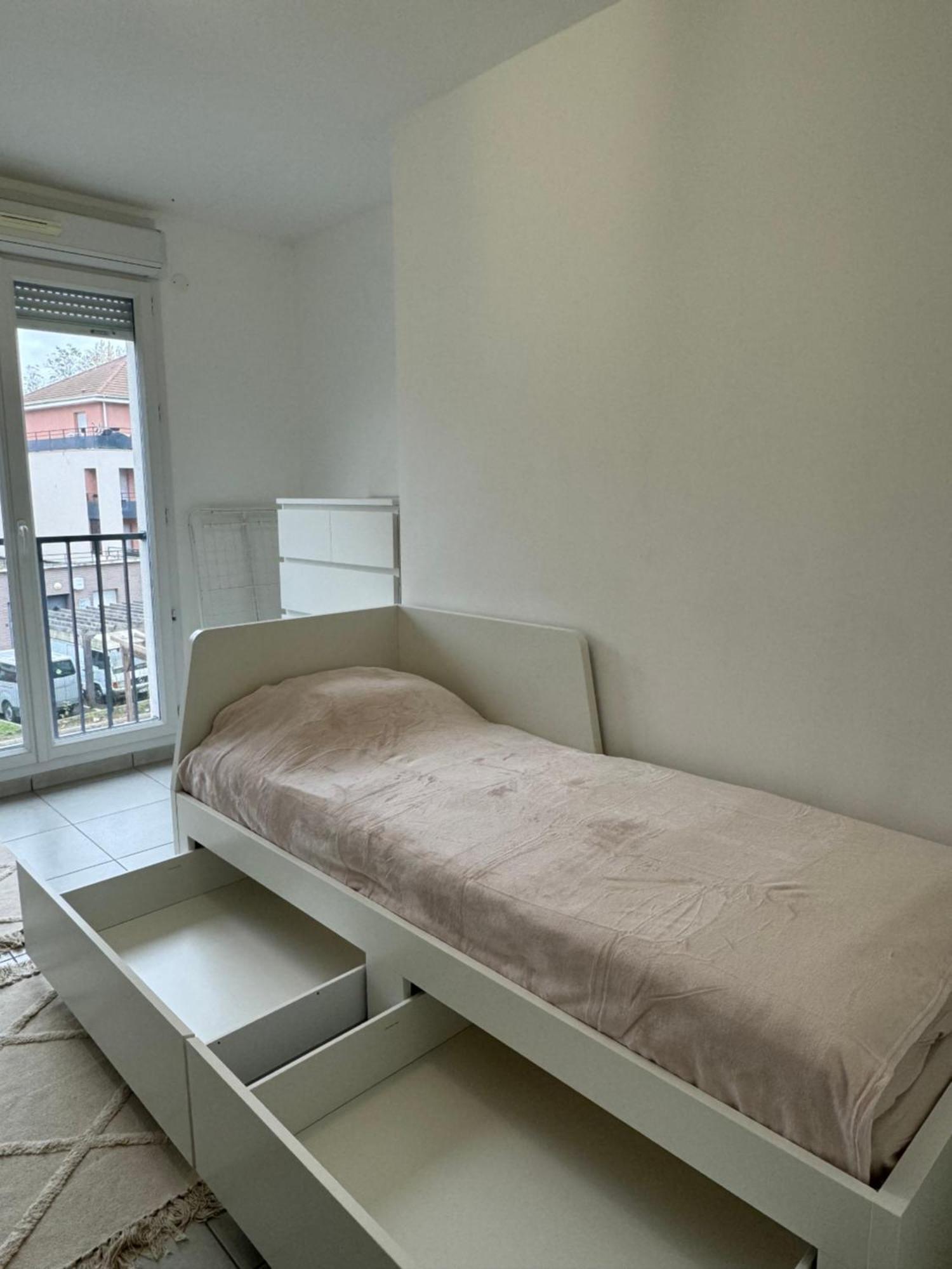 קורביל-אסונס Superbe Appartement - Near Paris מראה חיצוני תמונה