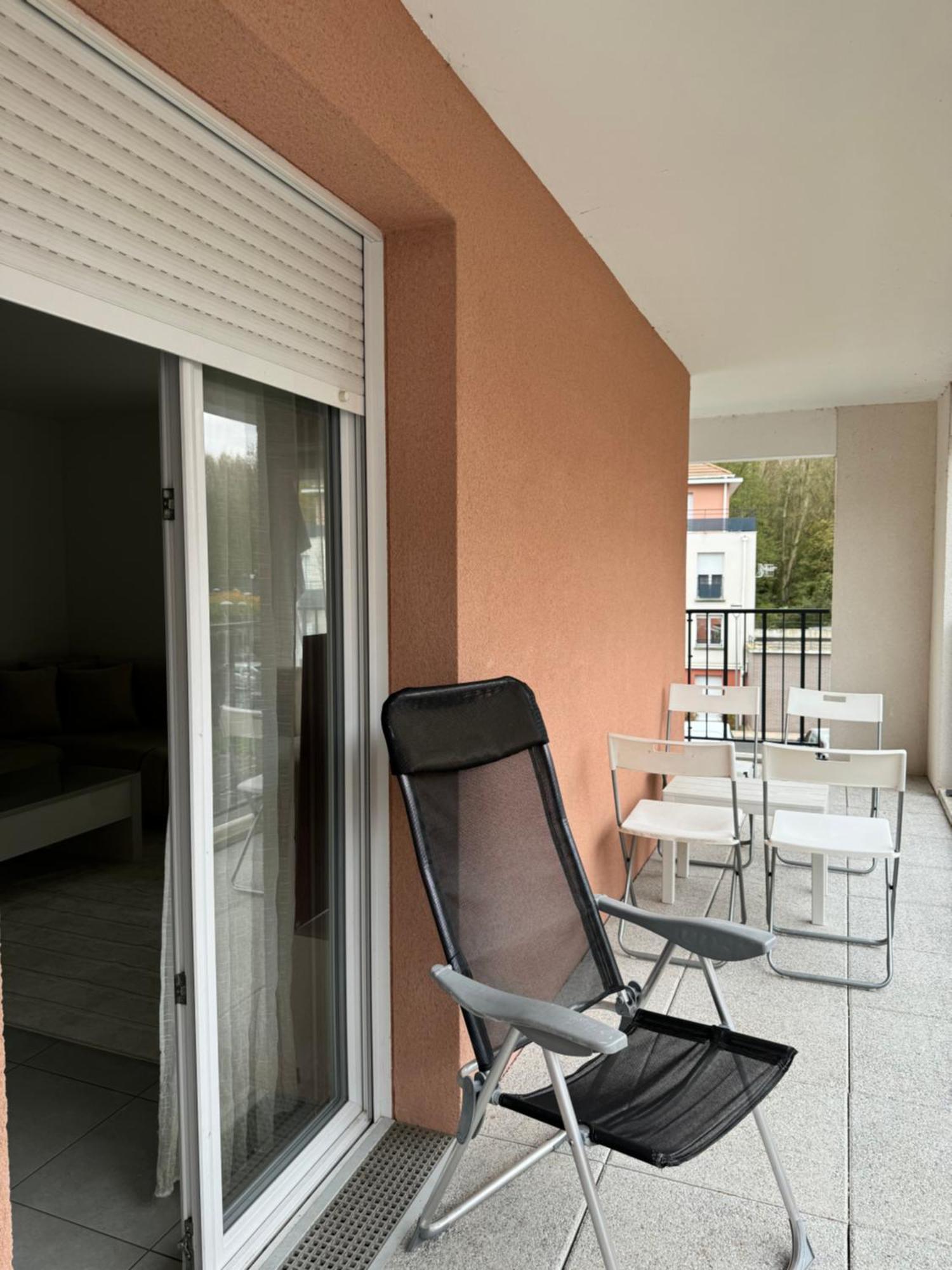 קורביל-אסונס Superbe Appartement - Near Paris מראה חיצוני תמונה